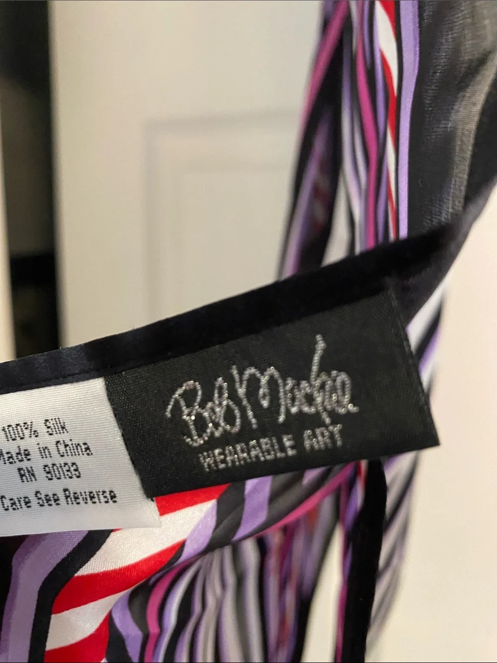 Bob Mackie women’s Black and Purple Patterned Scarf 100% silk